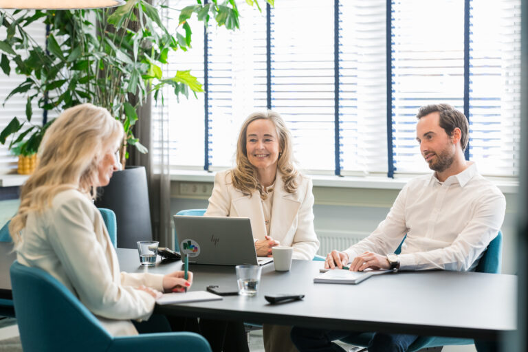 Wie de context kent, levert het beste advies